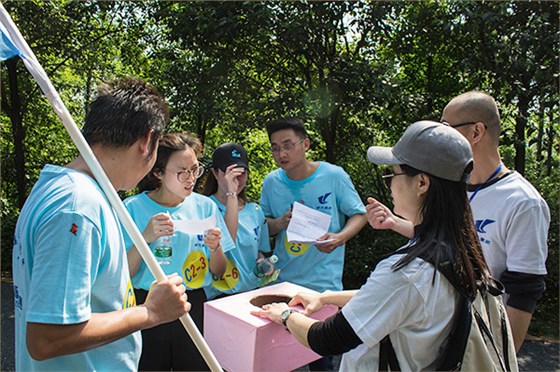 郴汽集團組織開展迎“五一”慶祝建司60周年智跑競賽活動 郴汽集團組織開展迎“五一”慶祝建司60周年智跑競賽活動
